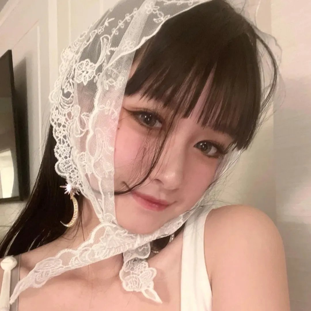 卡门和罗拉